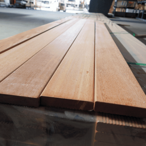 Decking Kapur